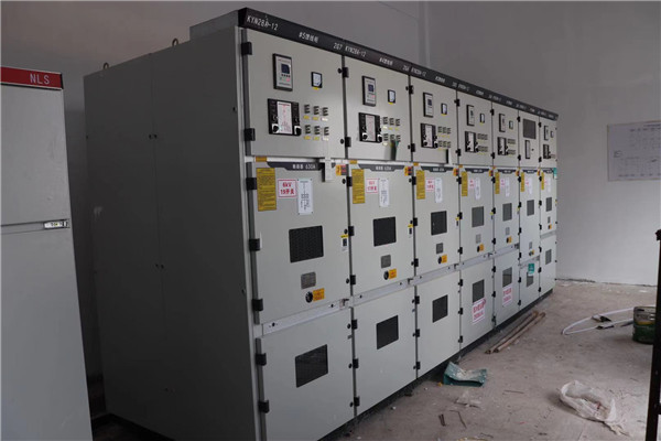 东平盛发建材集团购买了全套设备动力柜